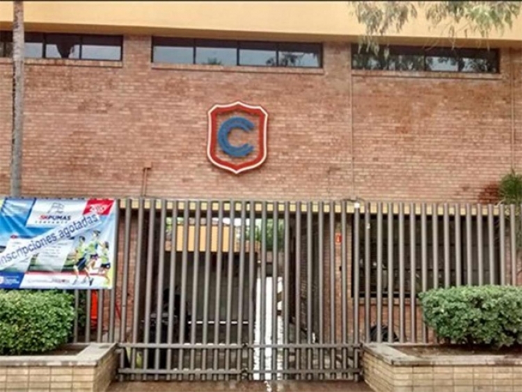 Familiares despiden en respectivos funerales a maestra y alumno del Colegio Cervantes