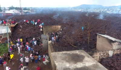 Van 20 muertos por erupci&oacute;n volc&aacute;nica en el Congo; temblores no cesan