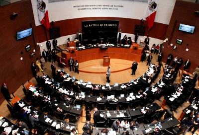 Los Senadores, lo mejor pagado de la austeridad de la 4T