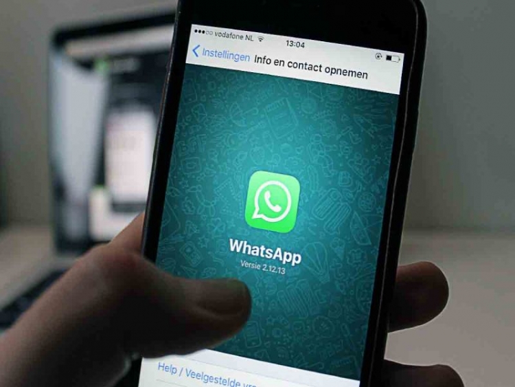Ya podr&aacute;s salirte de WhatsApp y seguir escuchando mensajes de voz