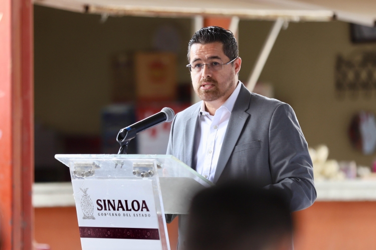 Se compromete secretario de Salud a corregir las probables arbitrariedades cometidas contra el personal de Salud