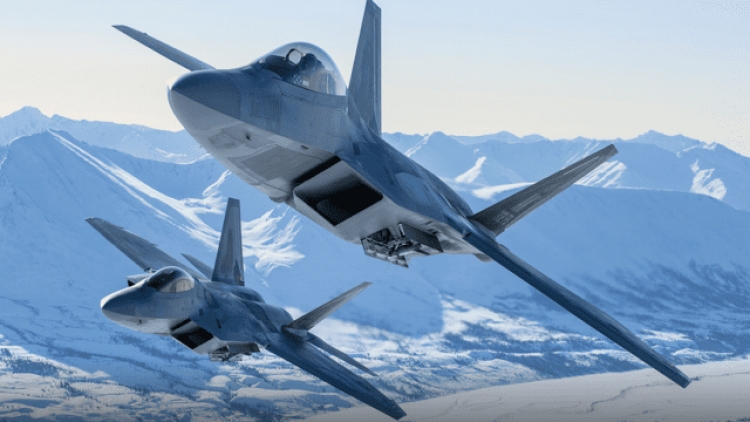 Fuerza aérea de EU envía docenas de aviones f-22 a practicar para guerra con china