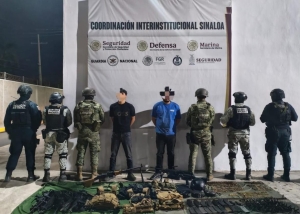 Grupo Interinstitucional asegura civiles, veh&iacute;culos y armamento en el Lim&oacute;n de los Ramos, en Culiac&aacute;n