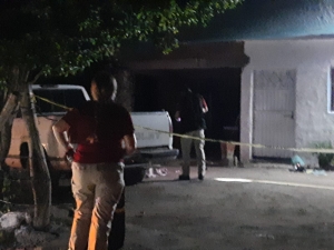 Hombres armados asesinan a balazos a un hombre en el Tepuche
