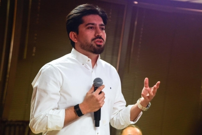 Ahijado pol&iacute;tico del gobernador con licencia Rocha Moya y suplente de Inzunza se registra en b&uacute;squeda de la gubernatura de Sinaloa