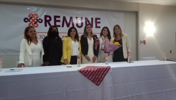 Asume Flor N&uacute;&ntilde;ez presidencia de la Red de Mujeres de Negocios