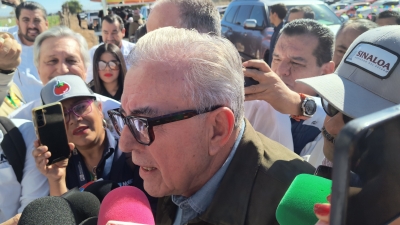 Anuncia el gobernador Rocha Moya la reinstalaci&oacute;n de la luz en 20 escuelas