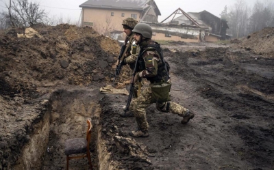 Zelenski acusa a Rusia de dejar minas alrededor de Kiev dejándola insegura