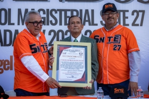Inaugura Gobernador Rocha Liga de B&eacute;isbol Magisterial SNTE 27 temporada 2025-2026