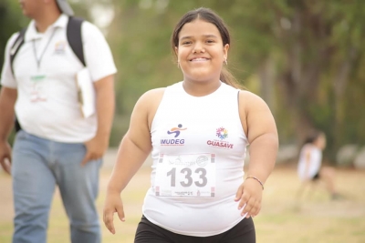 Pauleth Mej&iacute;a de Guasave gan&oacute; oro y mejor&oacute; su marca en lanzamiento de bala