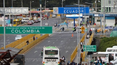 Colombia suspende exportaci&oacute;n de energ&iacute;a el&eacute;ctrica a Ecuador e impone aranceles