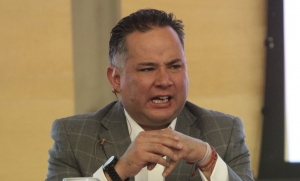 UIF investigara recursos e involucrados en videos de presuntos sobornos, incluido el hermano del presidente