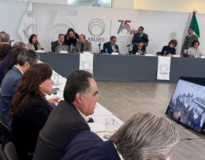 Participa el Rector Jes&uacute;s Madue&ntilde;a en Sesi&oacute;n Extraordinaria de la ANUIES, donde se revis&oacute; junto con la SEP el d&eacute;ficit presupuestario para 2026