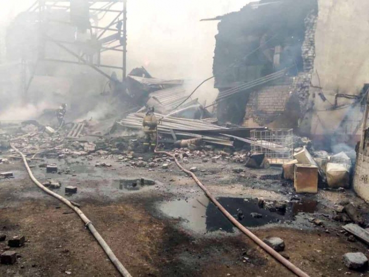 Explosión en planta química de Rusia deja al menos 16 muertos