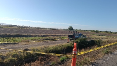 Fallece motociclista al derrapar en la carretera, en el poblado de Recoveco, en Mocorito