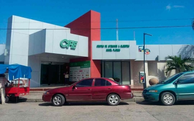 Roban cuantiosa suma de dinero de los cajeros de CFE, en Culiacán