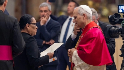Papa León XIV recibe carta de invitación a México: ‘Envió saludos al pueblo mexicano’