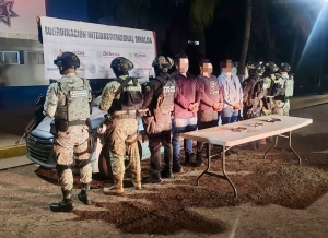 3 detenidos, armas y veh&iacute;culo robado asegurados: el resultado del Grupo Interinstitucional durante patrullajes en Culiac&aacute;n