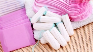 Escocia aprueba ley para que productos menstruales sean gratuitos