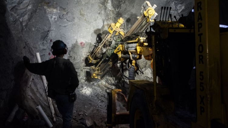 Firma canadiense pierde 25 mdd por cierre de mina en Cosalá