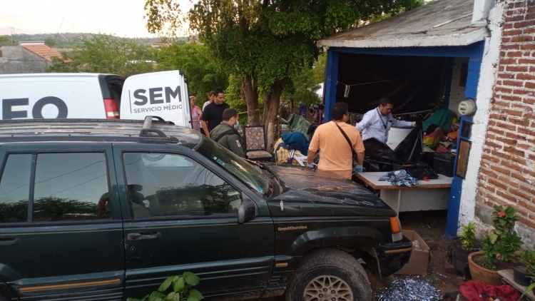 Asesinan a balazos a un joven a las puertas de un domicilio, en la colonia El Mirador, de Culiac&aacute;n